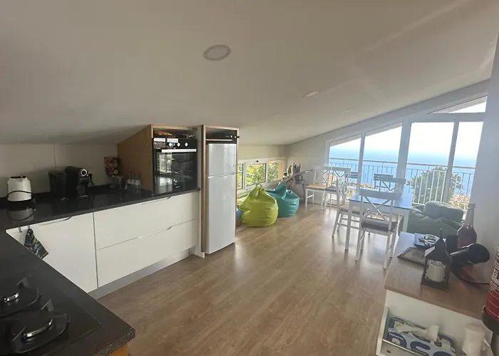 Penzion Casa Malee Calheta (Madeira)